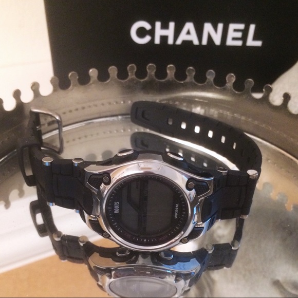 Roots Athletic Women's Watch - Picture 2 of 4